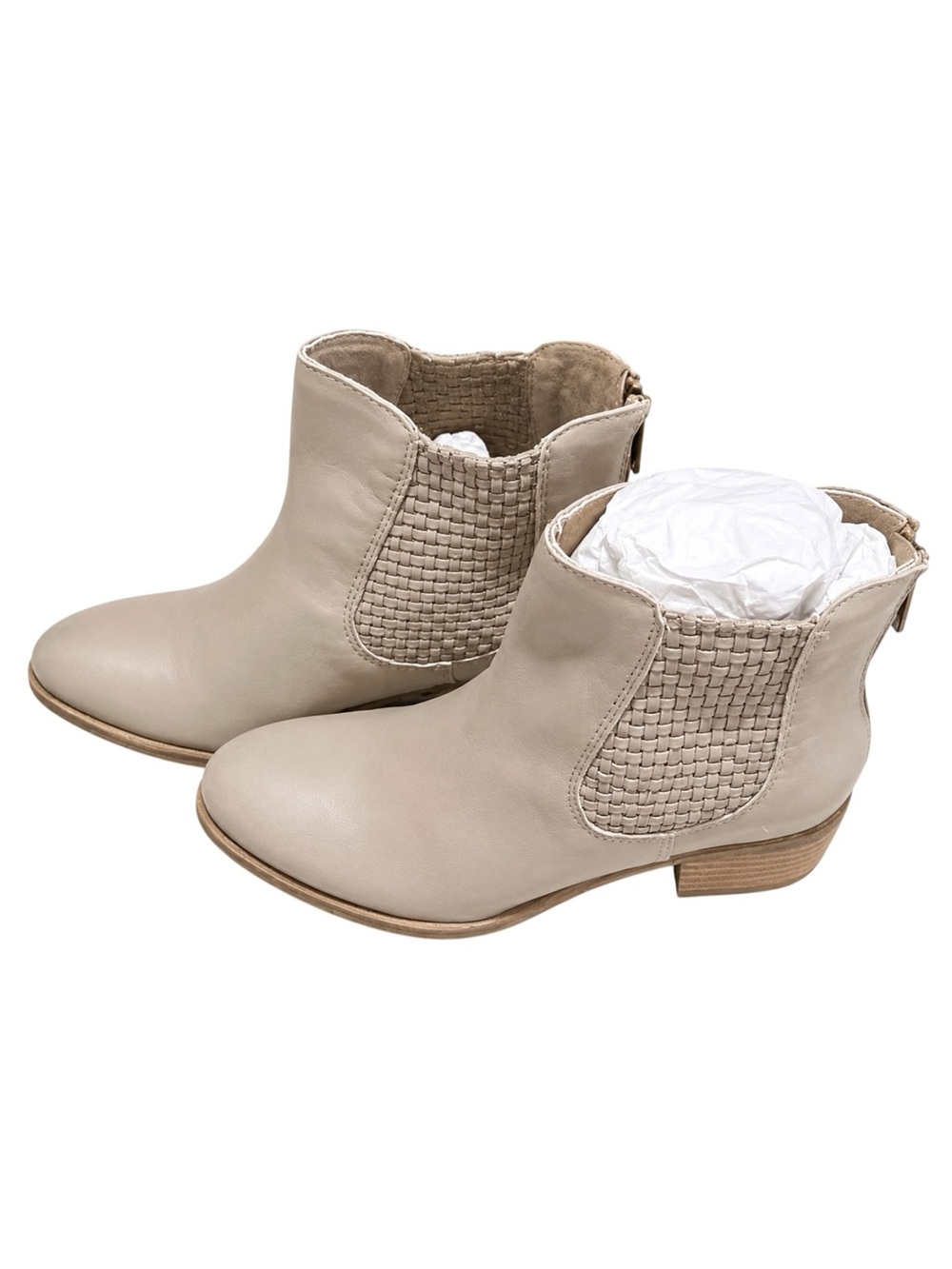 NWOT Leather Taupe Chelsea Ankle Booties Woven Side Gore Back Zip Size 6